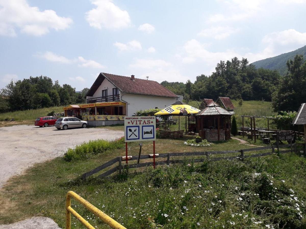 Prenociste Vitas Bed and Breakfast Miljevina Esterno foto