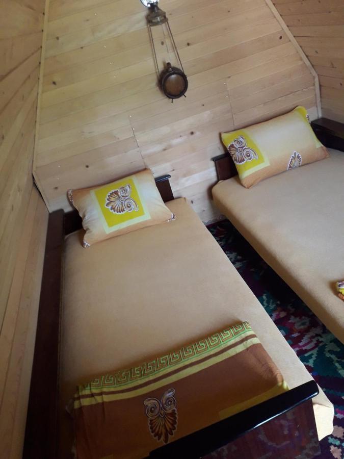 Prenociste Vitas Bed and Breakfast Miljevina Esterno foto