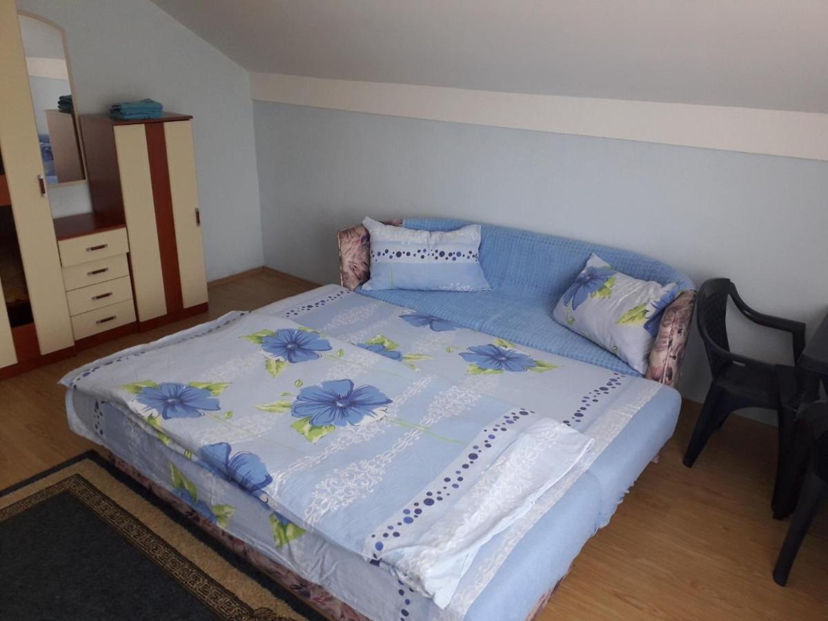 Prenociste Vitas Bed and Breakfast Miljevina Esterno foto
